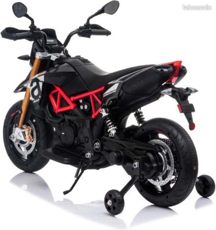 Aprilia Dorsoduro 12v - 6